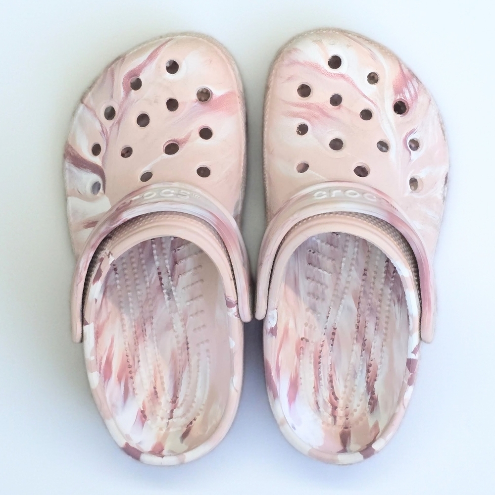 CROCS Kids Quartz/Multi Marbled Clog- Discontined Pink Colorway- J3
